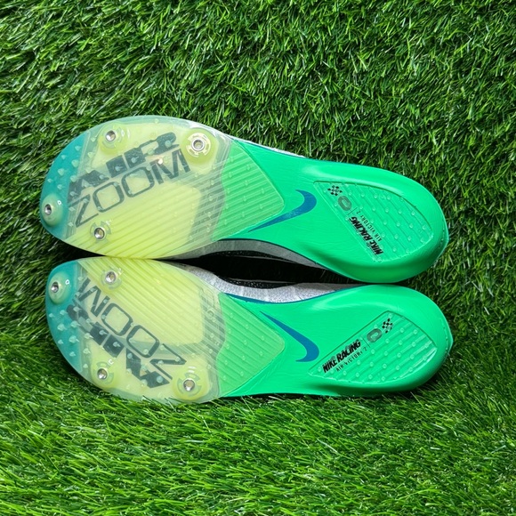 Size 10 - Mens Nike Air Zoom Victory Track Shoes White Green - FD8411-100 - Picture 6 of 7